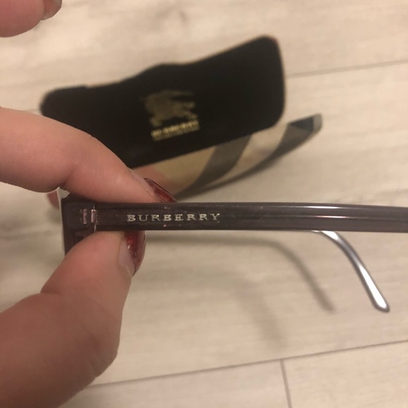 Authentic Burberry Prescription Glasses - Picture 6 of 7